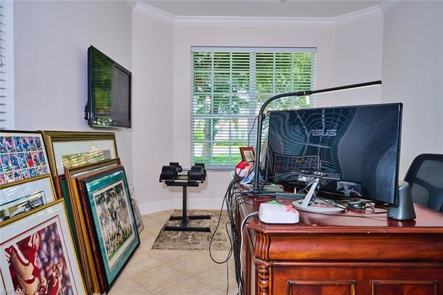 8913 Bristol BEND, Fort Myers, FL 33908