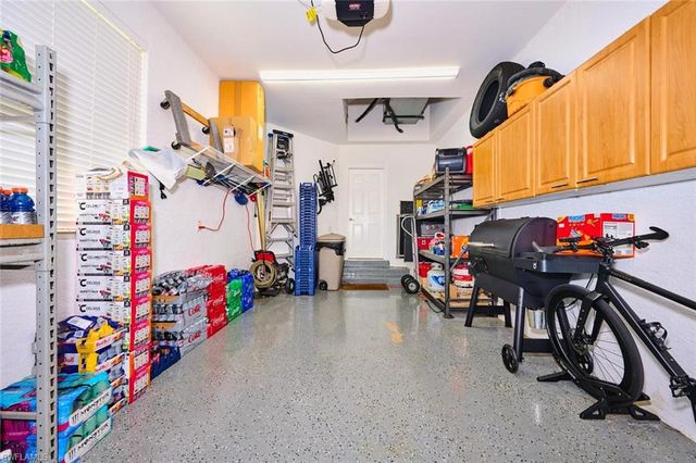 8913 Bristol BEND, Fort Myers, FL 33908