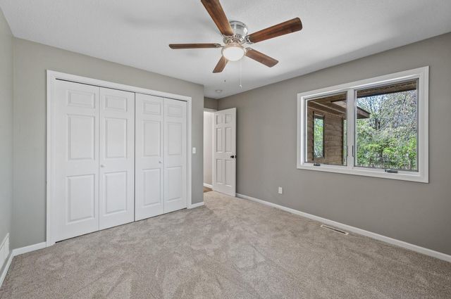 25985 Smithtown Road, Shorewood, MN 55331