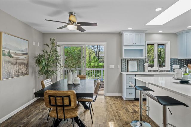 25985 Smithtown Road, Shorewood, MN 55331