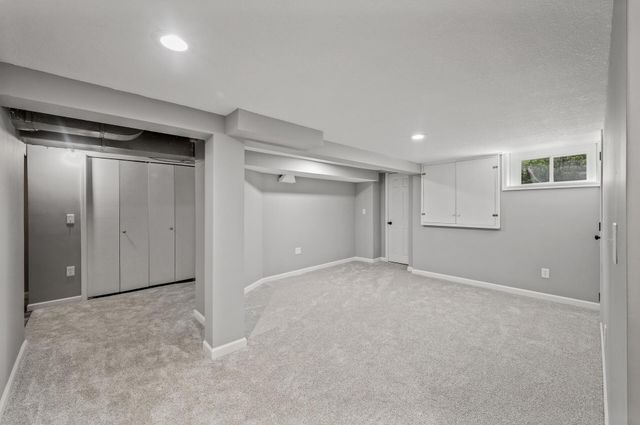 25985 Smithtown Road, Shorewood, MN 55331