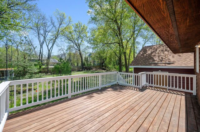 25985 Smithtown Road, Shorewood, MN 55331