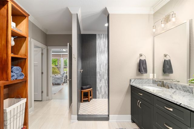 77 Alteza Drive, Hot Springs Village, AR 71909