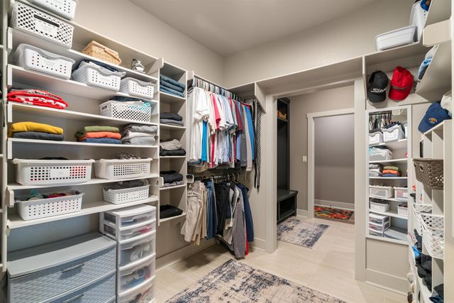 77 Alteza Drive, Hot Springs Village, AR 71909