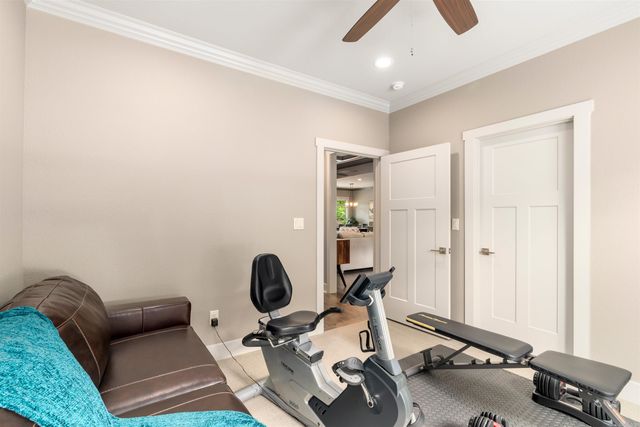 77 Alteza Drive, Hot Springs Village, AR 71909