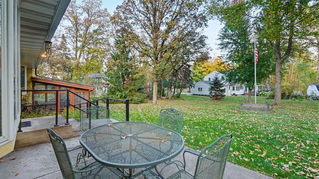 3081 Laverne Court N, Lake Elmo, MN 55042