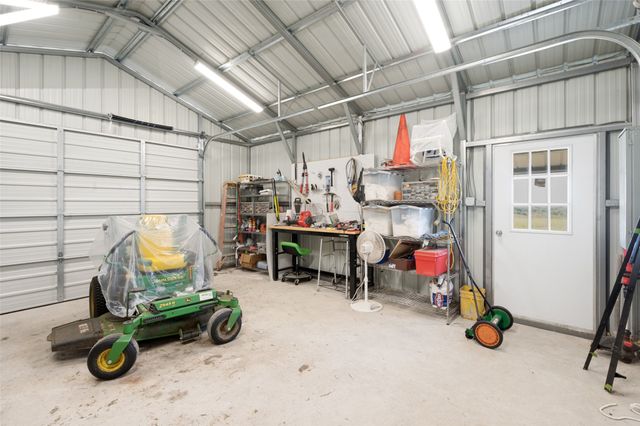 360 Private Road 4000, Gainesville, TX 76240