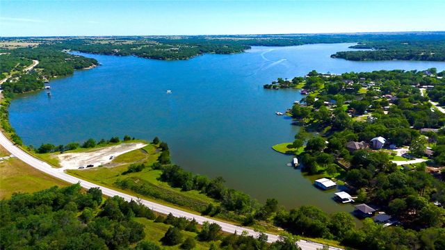 360 Private Road 4000, Gainesville, TX 76240
