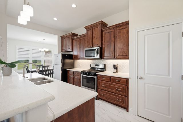 360 Private Road 4000, Gainesville, TX 76240
