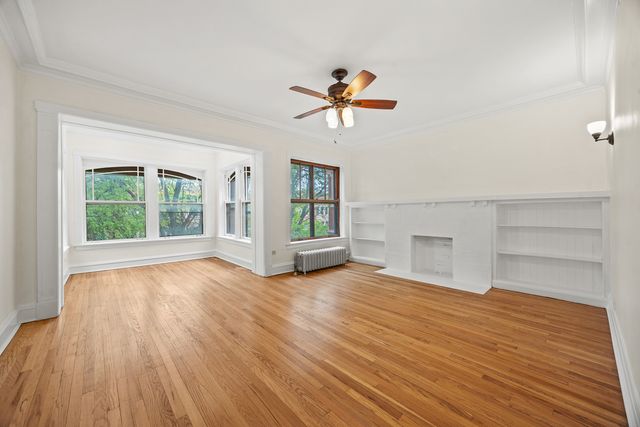 1223 E Hyde Park Boulevard 3, Chicago, IL 60615