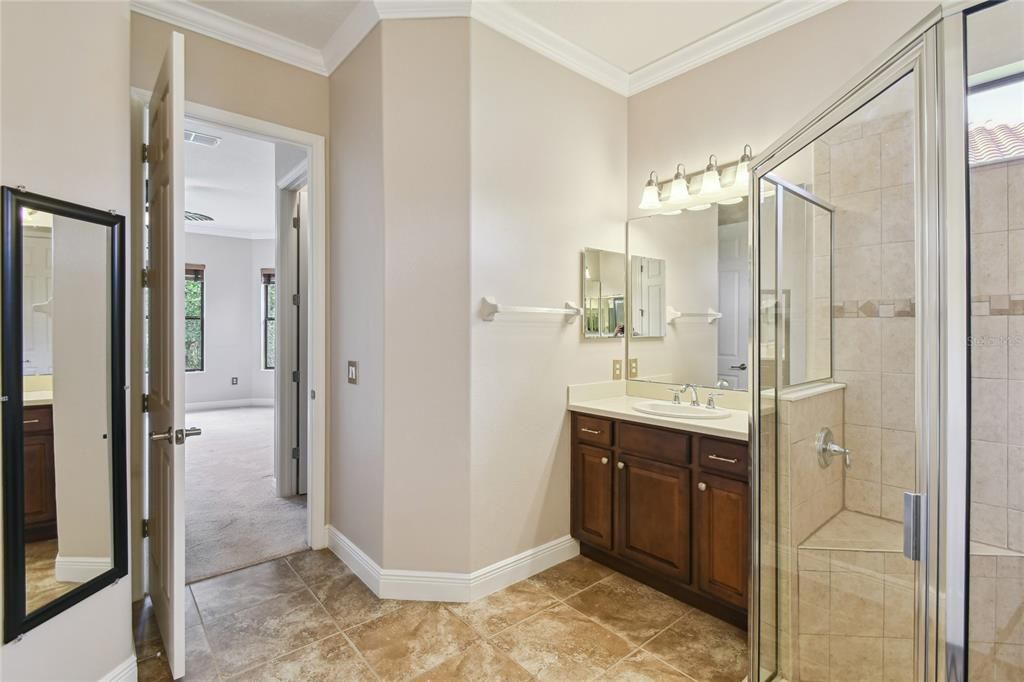Image 39 of property listing at 448 FOUNTAIN VALLEY LN, Poinciana, FL 34759