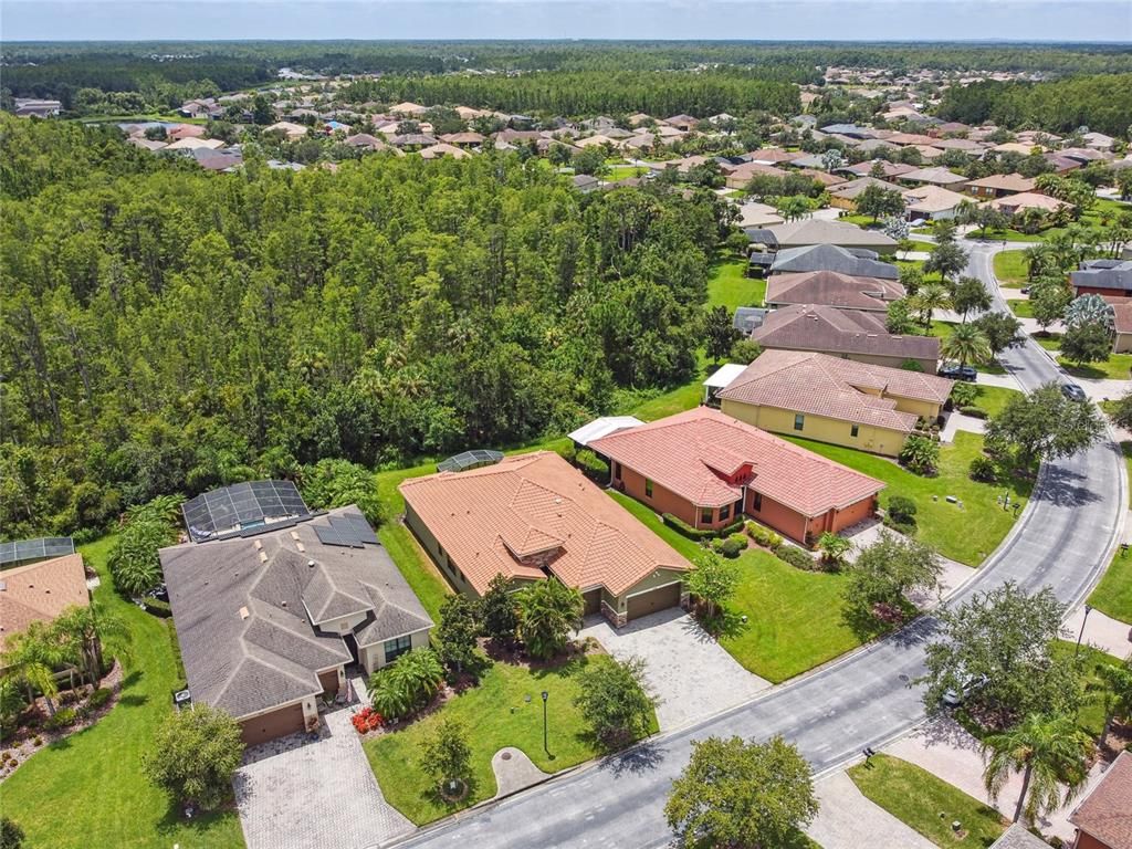 Image 69 of property listing at 448 FOUNTAIN VALLEY LN, Poinciana, FL 34759