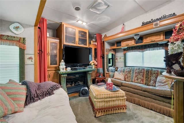 110 & 112 Whitby Way, Westminster, SC 29693