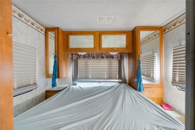 110 & 112 Whitby Way, Westminster, SC 29693