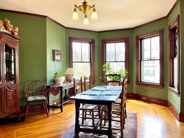37 Gleason St, Medford, MA 02155