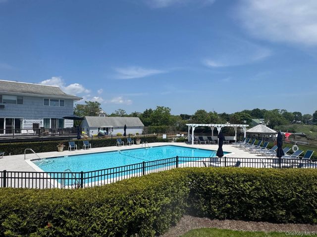 3039 Mitchell Road, Westhampton Beach, NY 11978
