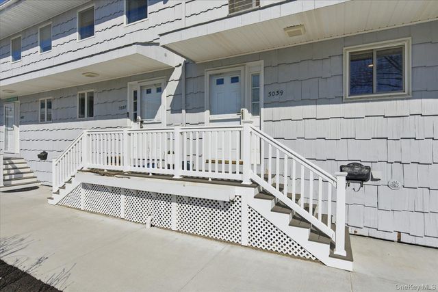 3039 Mitchell Road, Westhampton Beach, NY 11978