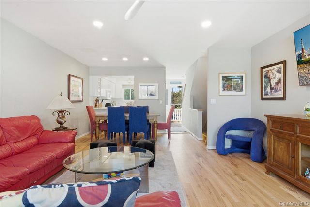 3039 Mitchell Road, Westhampton Beach, NY 11978