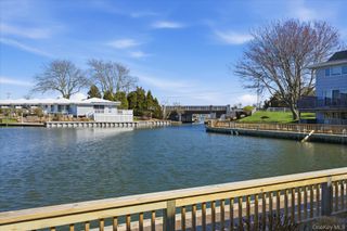 3039 Mitchell Road, Westhampton Beach, NY 11978
