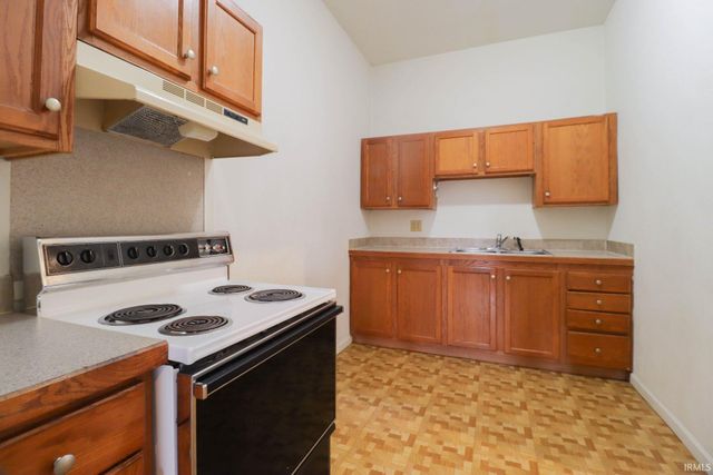 110 S Cowen Street, Garrett, IN 46738