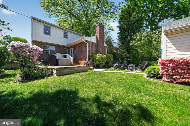 37 RIDLEY AVE, Aldan, PA 19018