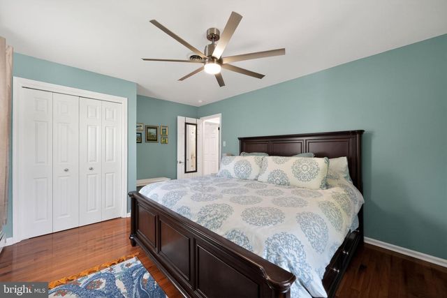 37 RIDLEY AVE, Aldan, PA 19018
