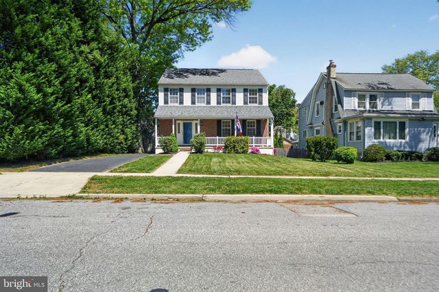 37 RIDLEY AVE, Aldan, PA 19018