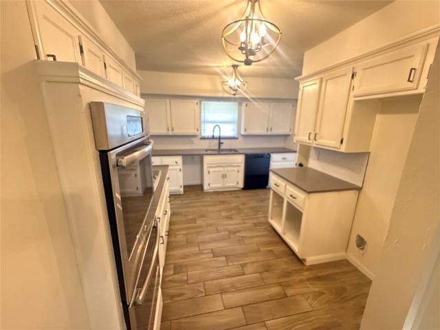 6908 Talbot Court, Oklahoma City, OK 73162
