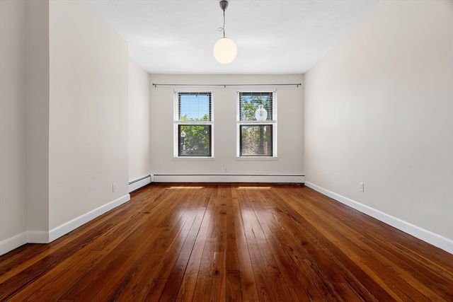 130 Union Park St 1, Boston, MA 02118