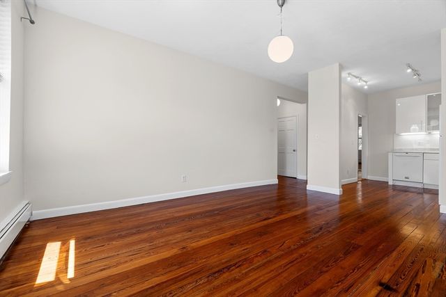 130 Union Park St 1, Boston, MA 02118