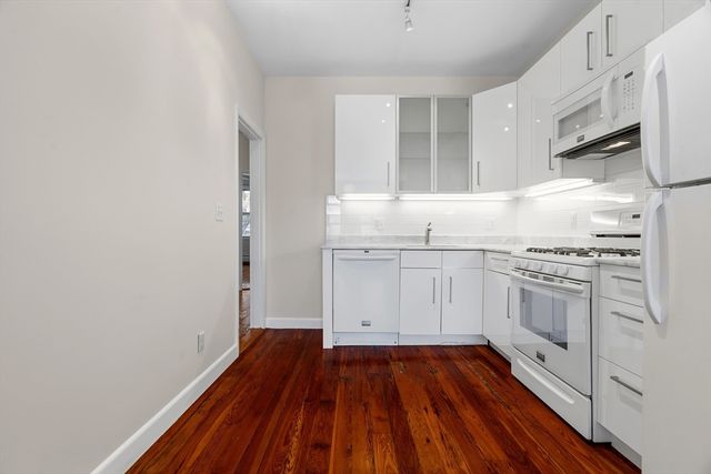 130 Union Park St 1, Boston, MA 02118