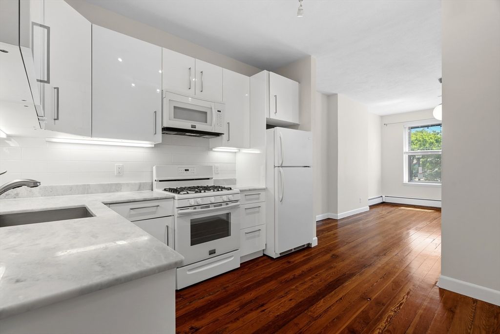 130 Union Park St 1, Boston, MA 02118