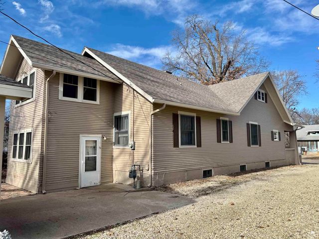 811 NW 2nd Street, Abilene, KS 67410