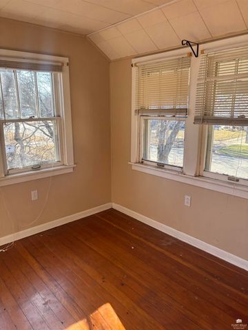 811 NW 2nd Street, Abilene, KS 67410