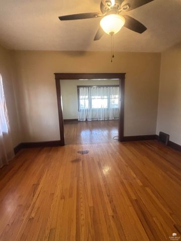 811 NW 2nd Street, Abilene, KS 67410