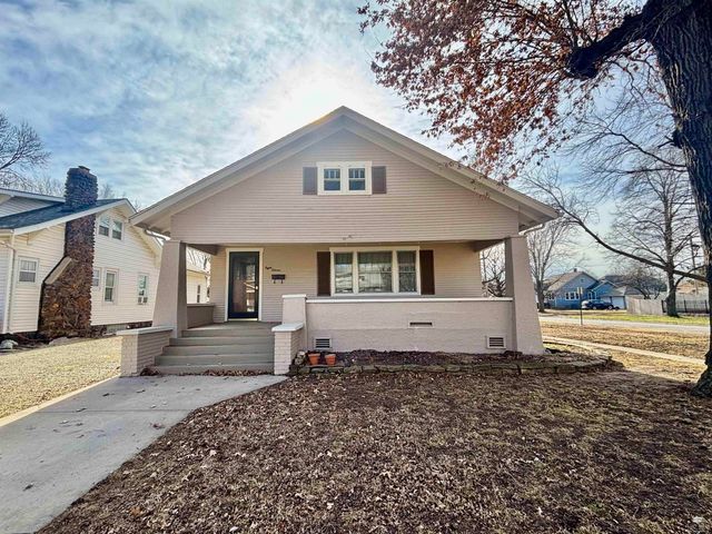 811 NW 2nd Street, Abilene, KS 67410