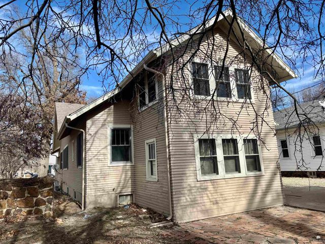 811 NW 2nd Street, Abilene, KS 67410