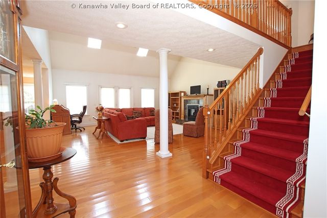 158 Lock Lane, Alum Creek, WV 25003