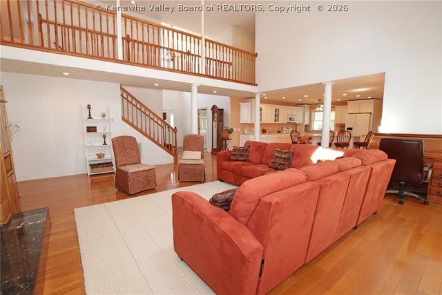 158 Lock Lane, Alum Creek, WV 25003
