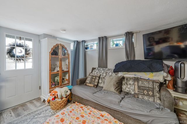 85 Applegate Drive, Central Islip, NY 11722