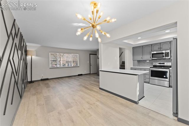 906 N Chelton Road, Colorado Springs, CO 80909