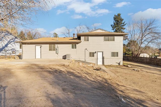 906 N Chelton Road, Colorado Springs, CO 80909