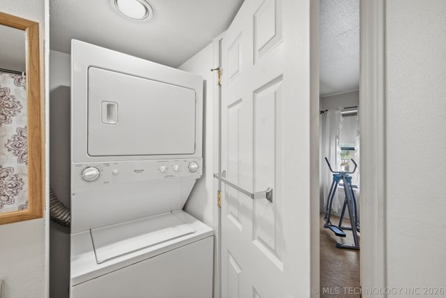 1904 E 66th Place C210, Tulsa, OK 74136
