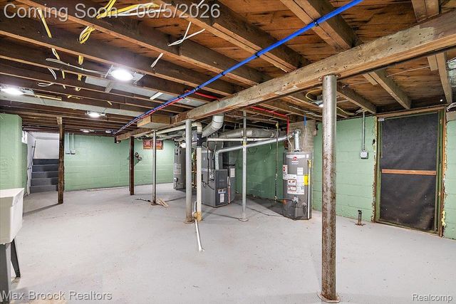 6431 Prairie Lawn, Waterford Charter Township, MI 48329