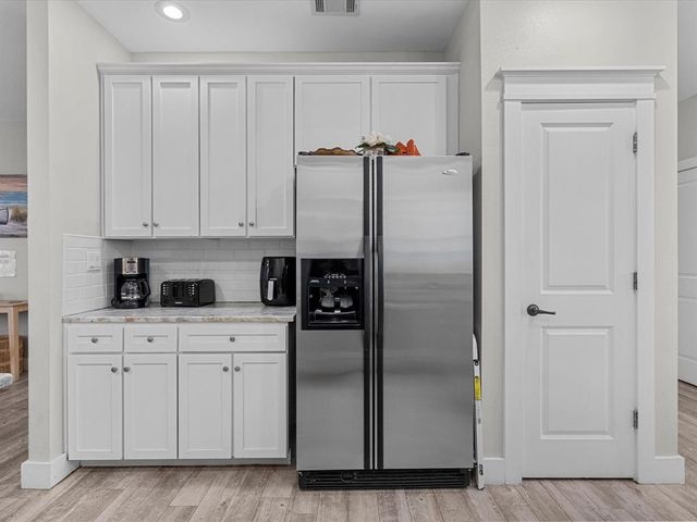 4111 Pointe West Drive 201, Galveston, TX 77554
