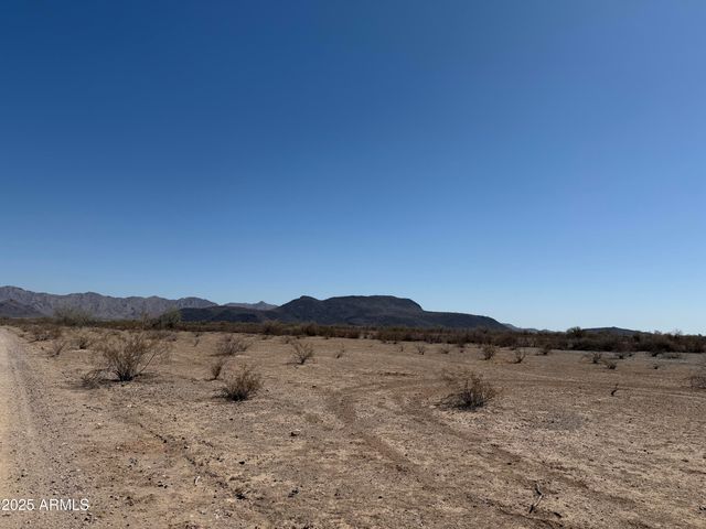 xxxx9000 N lot 30 Silver Star Ranch -- 30, Tonopah, AZ 85354