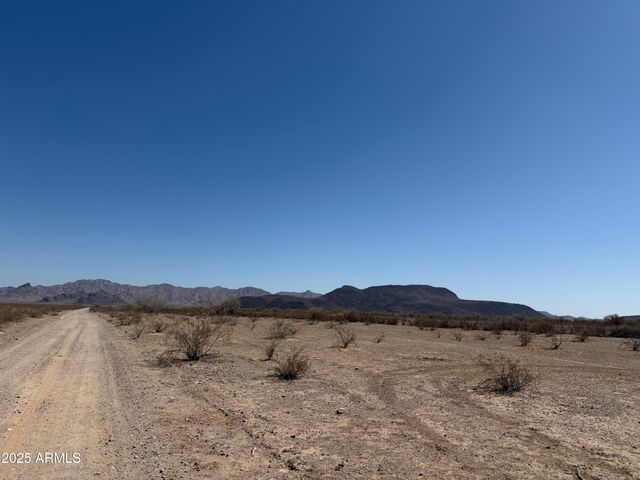 xxxx9000 N lot 30 Silver Star Ranch -- 30, Tonopah, AZ 85354