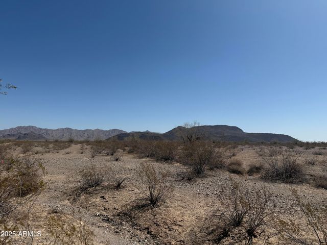 xxxx9000 N lot 30 Silver Star Ranch -- 30, Tonopah, AZ 85354