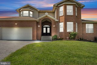 865 DRY RUN RD, Grantville, PA 17028