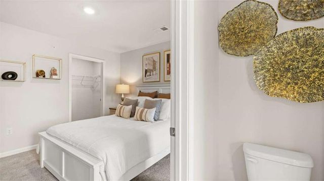 225 Sound Circle, Stockbridge, GA 30281